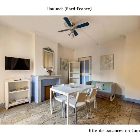 De En Camargue ☆☆nn Holiday home