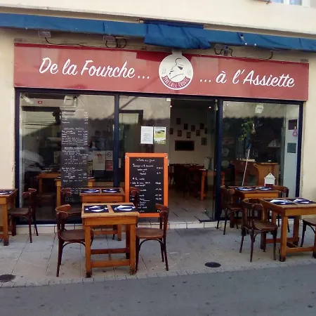 Hébergement de vacances De En Camargue ☆☆nn